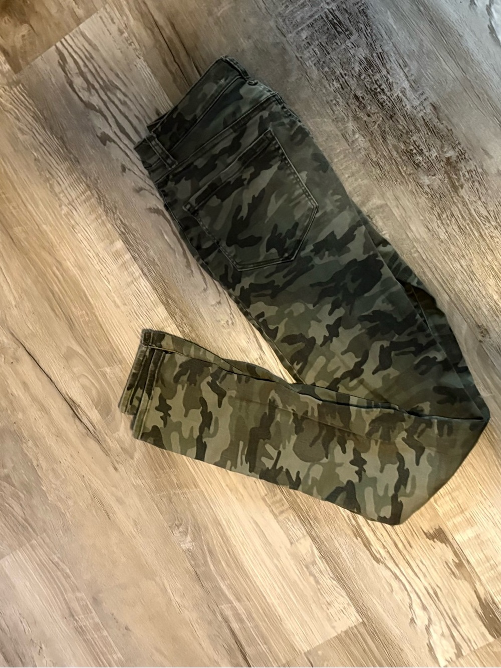 Mudd Women’s Camo Skinny Jeans - Olive Green & Black